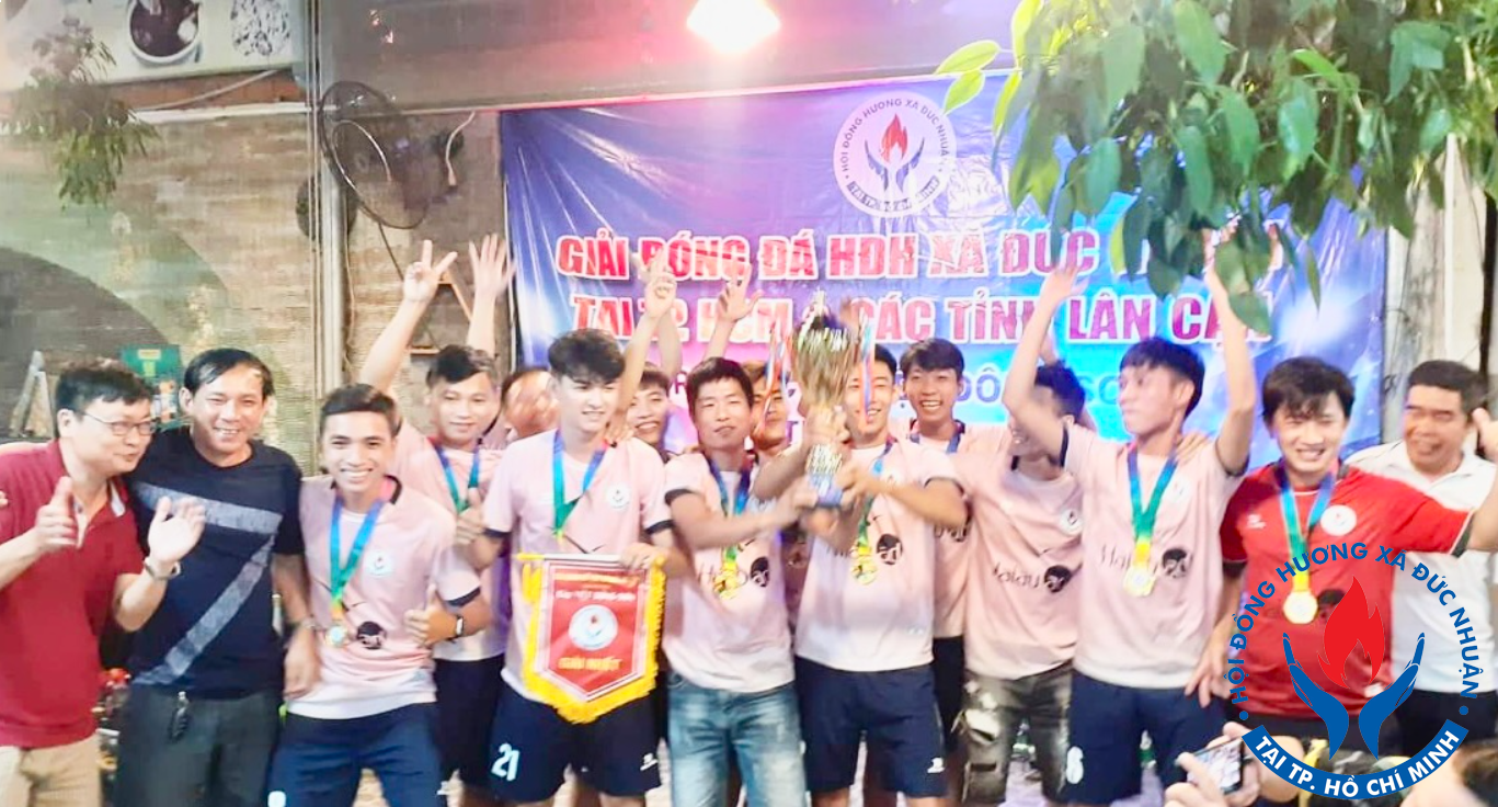 Gala và trao giải cho giải bóng đá hội đồng hương lần thứ 4